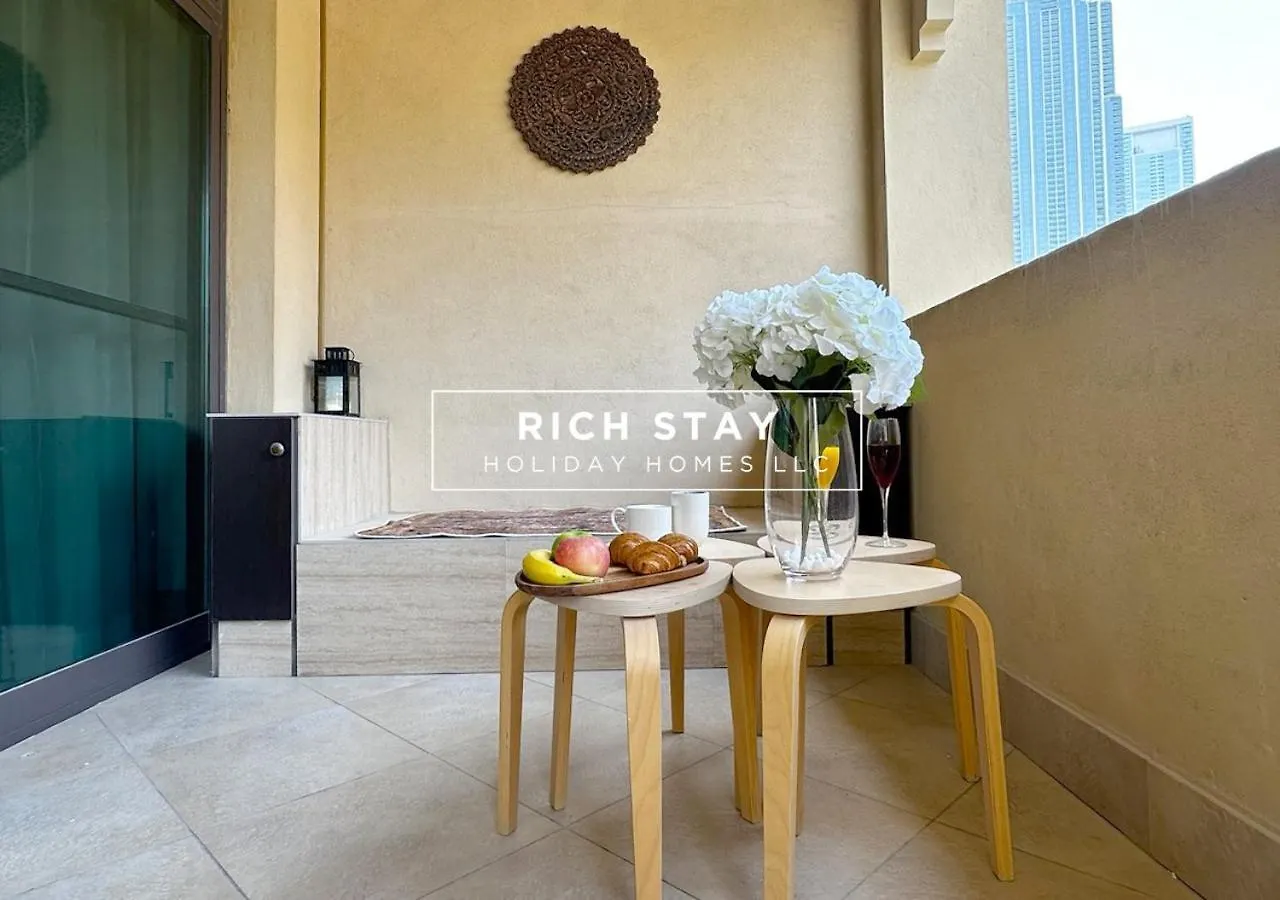 Upgraded 1Br In Downtown With Burj Khalifa View Apartment Dubai